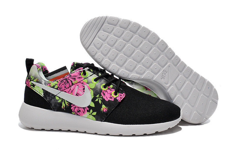 

Кроссовки женские Nike Roshe Run Print / RRW-225 (Реплика)