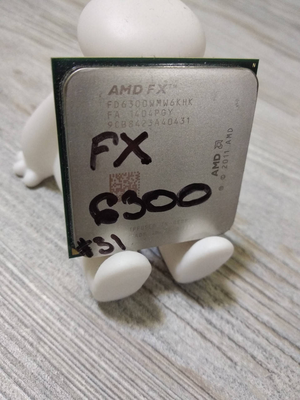 

Процессор AMD FX 6300 / 3.5 - 4.1GHz / 6 ядер / sAM3+ / №31