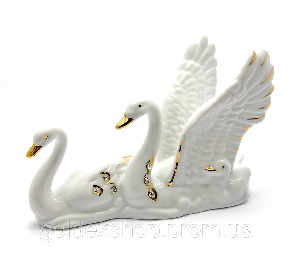 

Лебеди фарфор (12,5х9х5 см)