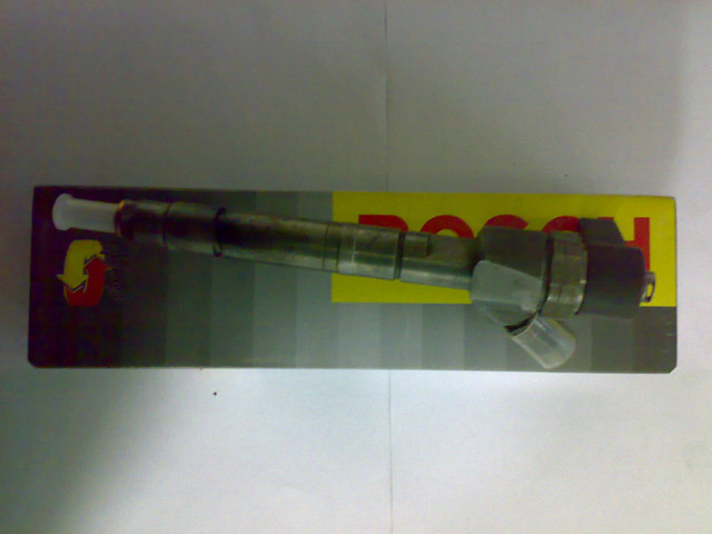 

Форсунка дизельная KIA, Hyundai 1.5 , 1.6 CRDI 0445110256