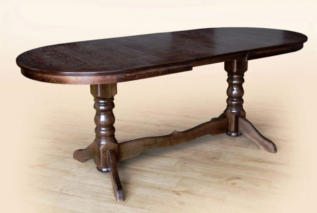 Дерев'яний стіл Алревог