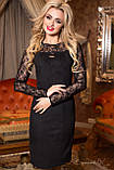 Красиве замшеве приталені плаття з гипюровыми рукавами чорного кольору, фото 2