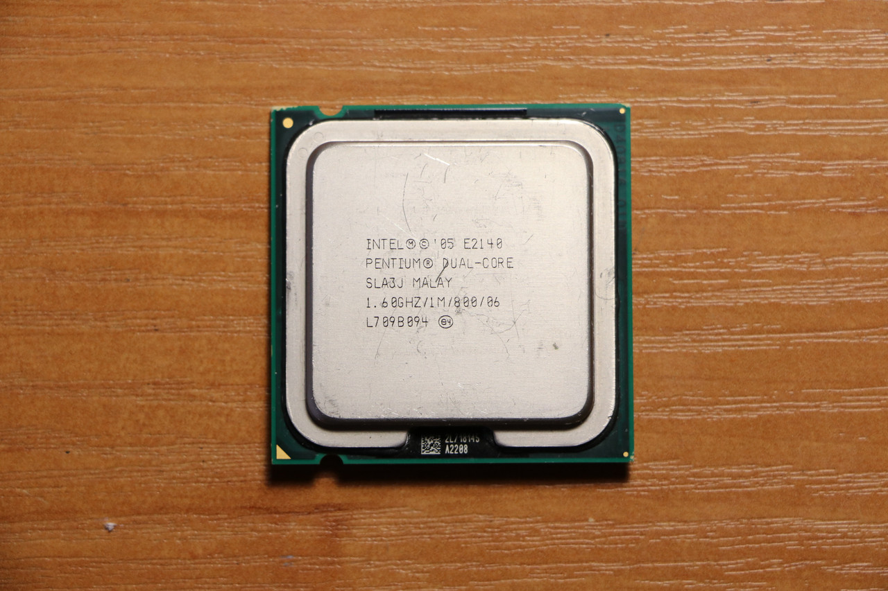 Intel pentium e5300. Процессор — Intel Pentium Dual-Core e5300(2.60ГГЦ, 2мб, 800мгц, em64t) socket775.. Процессор Intel Pentium Dual-Core e5300. Процессор Celeron Dual- Core e3400. Процессор Intel Pentium Dual Core 2.60GHZ.