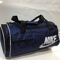 Спортивная дорожная сумка NikeНет в наличии