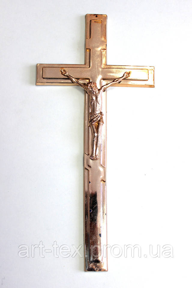 Крест из пластмассы