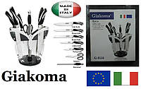 Набор ножей Giakoma - 8 предметов. На стильной подставке "хай-тек". Производство Италия.