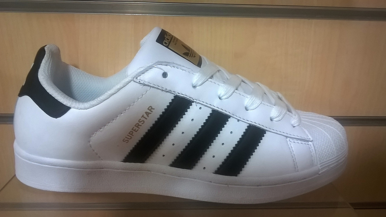 

Adidas Superstar 38