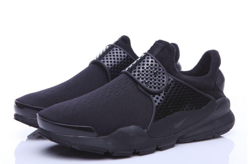 

Кроссовки в стиле Nike Sock Dart Triple Black мужские, Черный