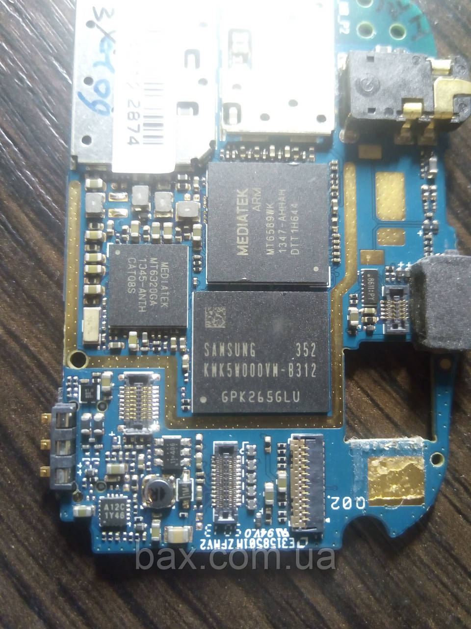 Мікросхема пам'яті Samsung KMK5W000VM-B312 На платі