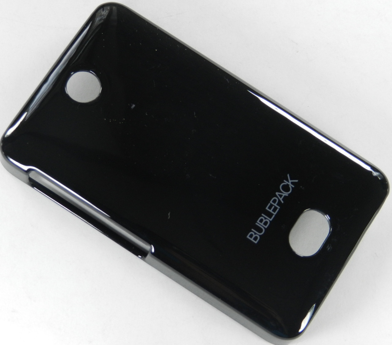 пластиковый чехол на Nokia Asha 501 черный