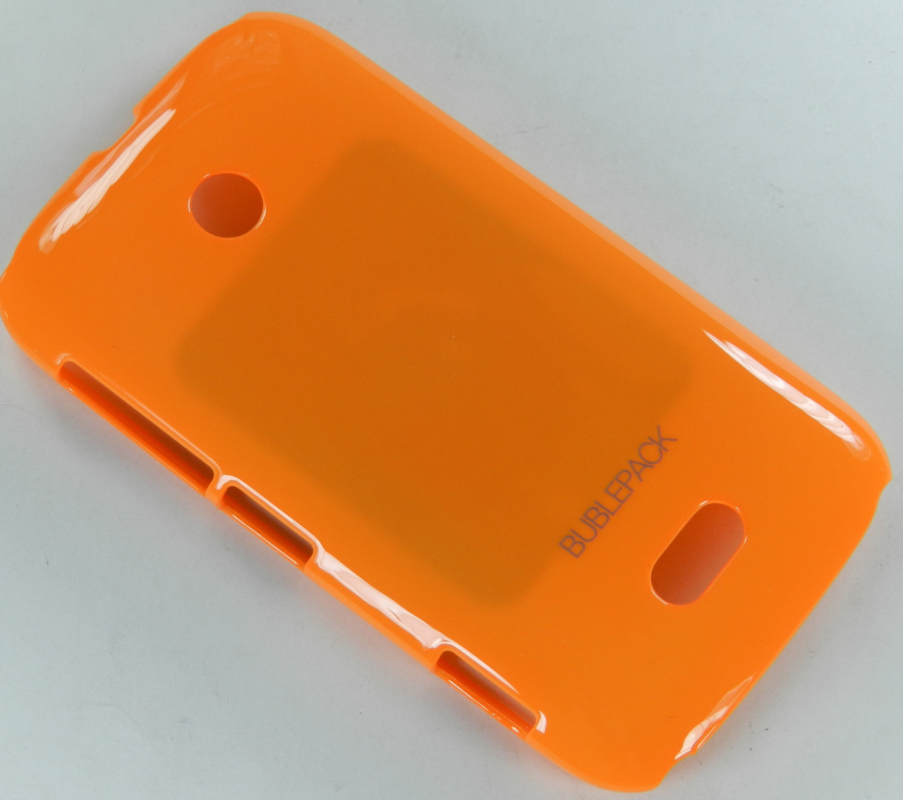пластиковый чехол на Nokia Asha 510 оранжевый