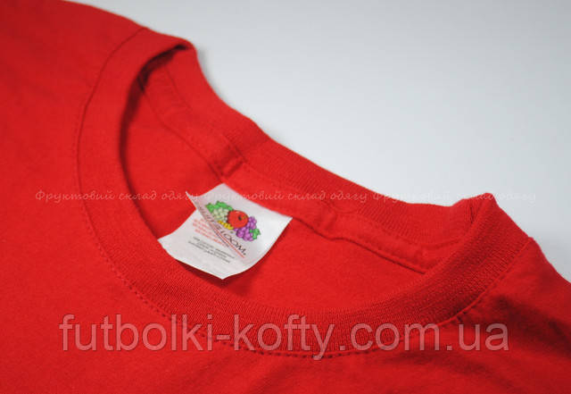 Красная детская мягкая футболка для мальчиков