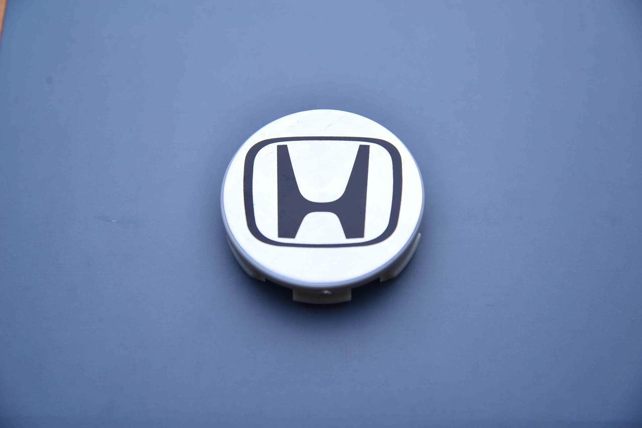 Колпачки заглушки на литые диски  в диски Honda  Хонда (58/56/11) 08w1