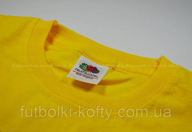 Жёлтая детская легкая футболка