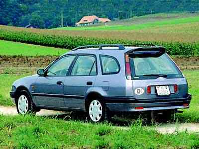 

(Wagon) Спойлер на крышку багажника, под покраску. (Toyota) - Corolla - Toyota - 1997