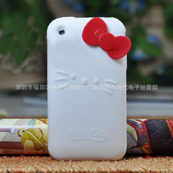 

Чехол для iPhone 3G и iPhone 3Gs — Hello Kitty Белый