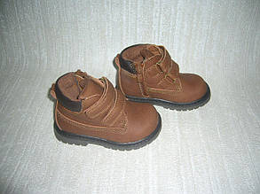 Демисезонные ботинки для мальчиков Apawwa размеры 22, 26 коричневые