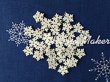 Деревянная новогодняя пуговица Снежинка белая 18 мм
