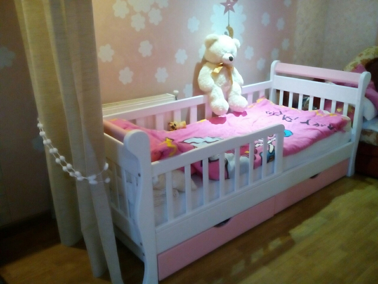 Кровать для девочки от 3 лет с бортиками принцесса