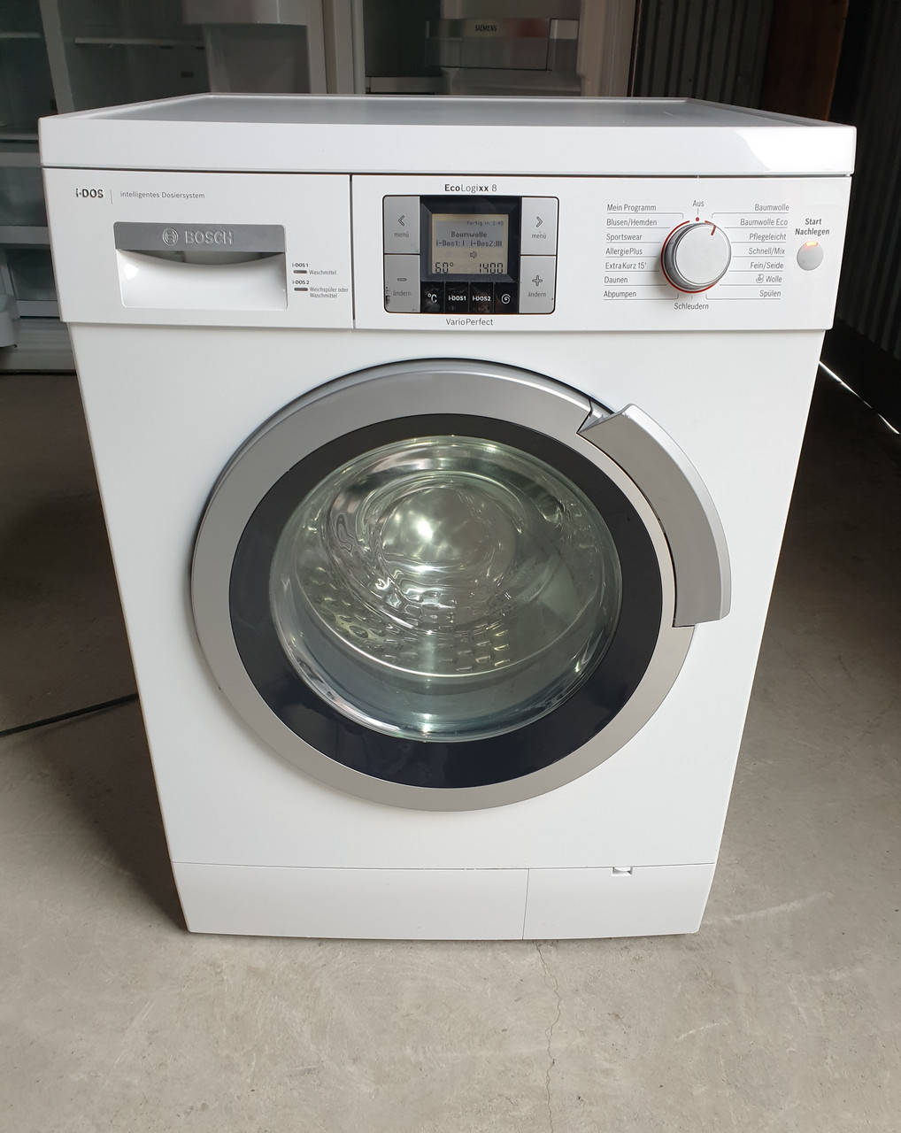 

Стиральная машина BOSCH I-Dos 8 KG / Made in Germany / WAS28840