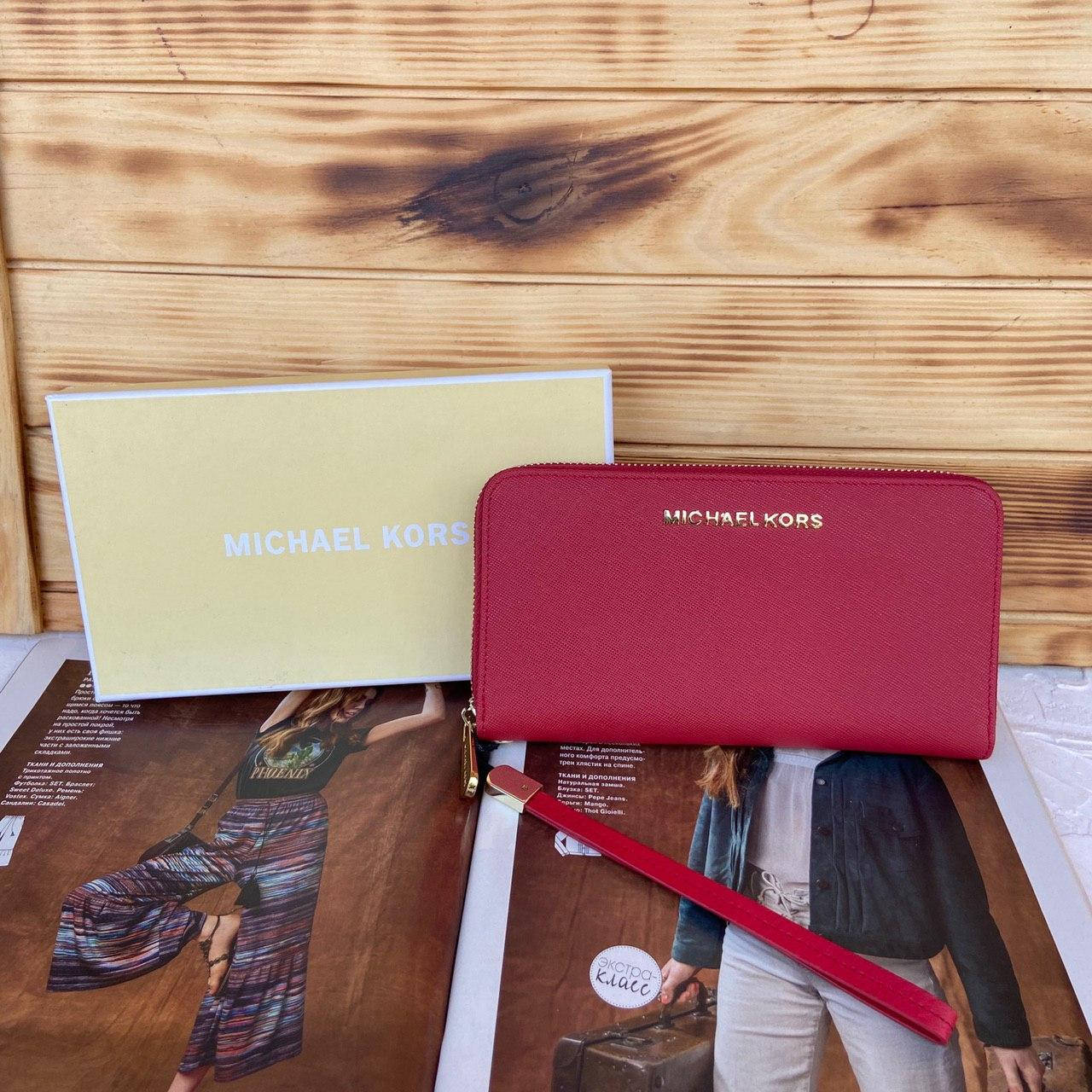 

Женский кожаный кошелек клатч на молнии Michael Kors Майкл Корс, Красный