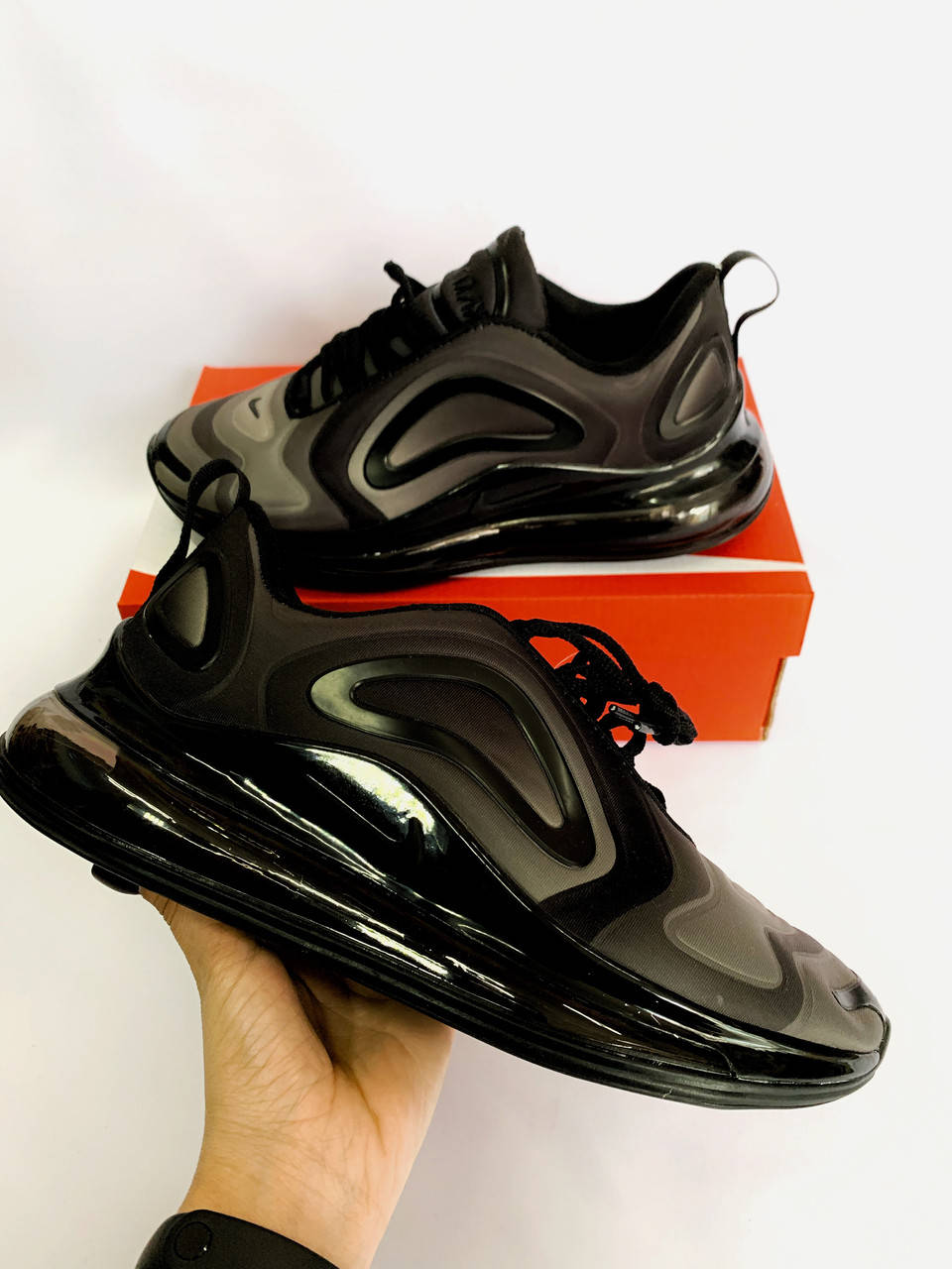 

Кроссовки мужские Nike Air Max 720 Flyknit размеры 41,42,43,44,45,46, Черный