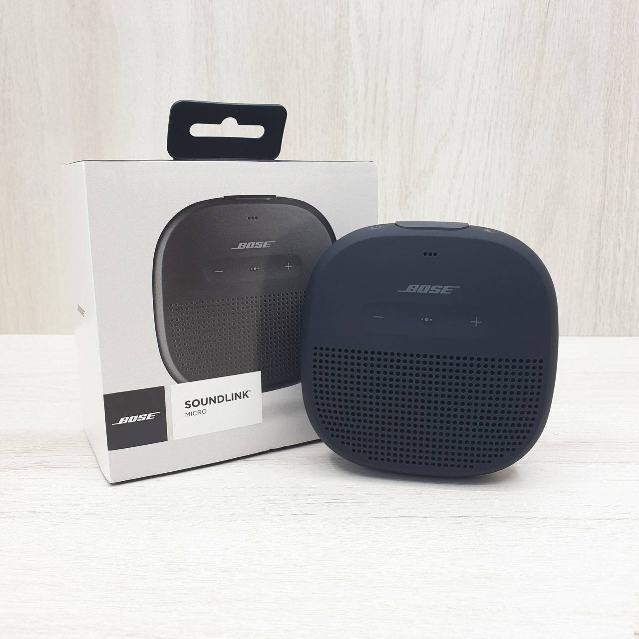 

Портативная колонка Bose SoundLink Micro (Чёрная)