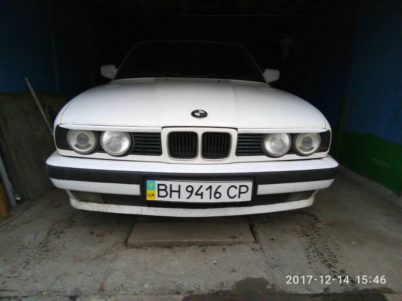 

Накладки на фары BMW 5 E34 (Ровные), Реснички БМВ Е34, Черный