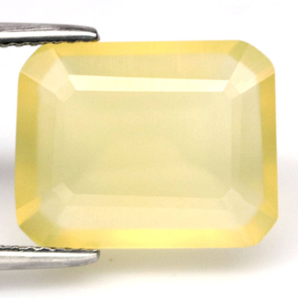 

Натуральный желтый Опал октагон 15.0x11.8мм 6.22ct