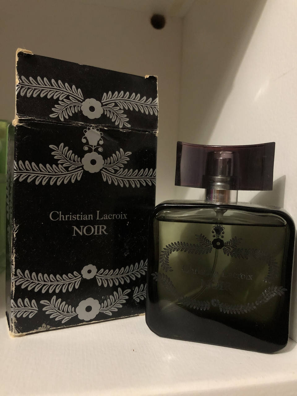 

Духи мужские Christian Lacroix Noir Avon Уценка, плохая коробка