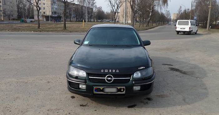 

Дефлектор капота (мухобойка) Opel Omega В 1994-1999 (опель омега б)