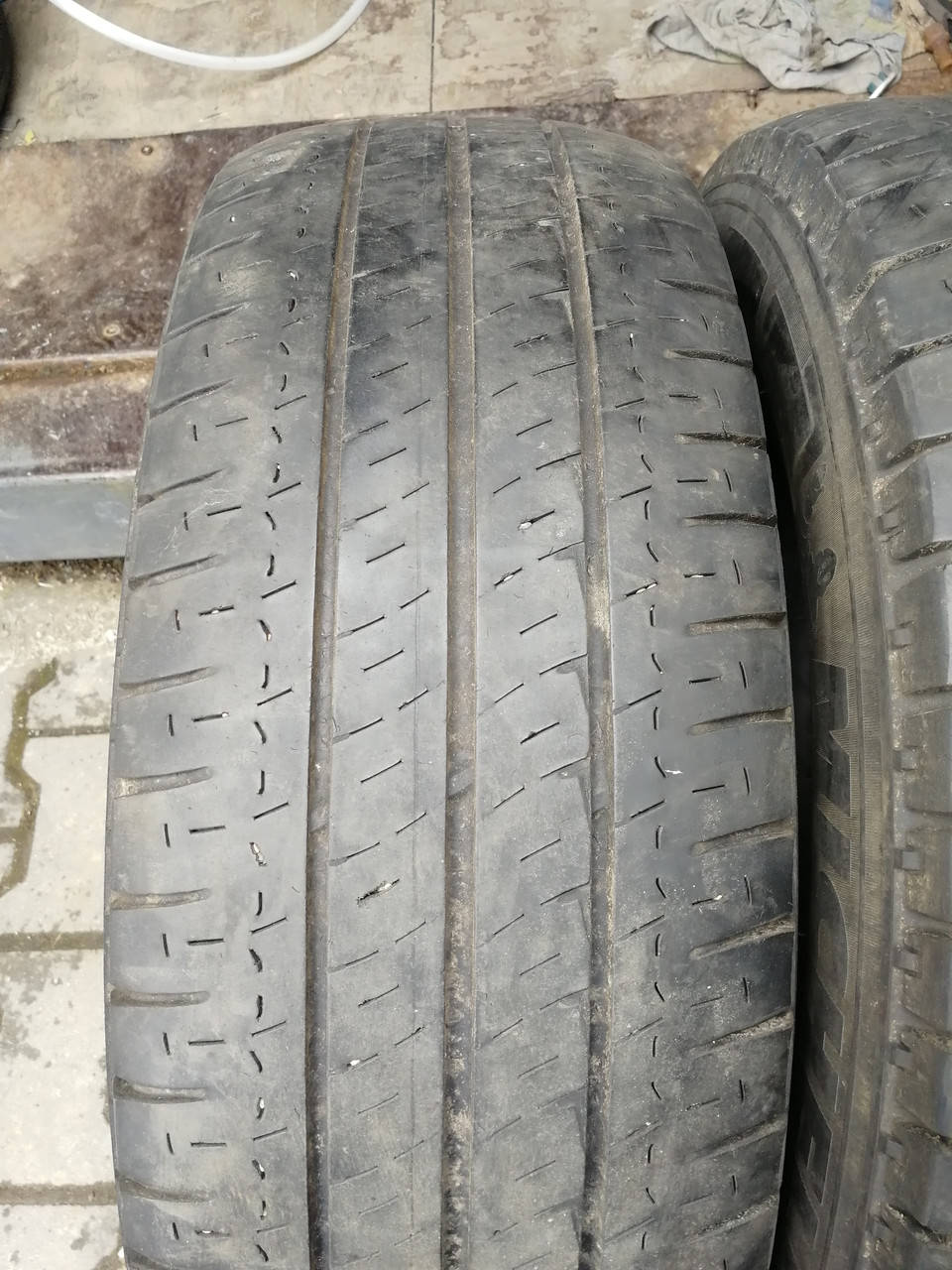 

Шины бу летние 215/65 R16C Michelin Agilis Грузовые 2шт