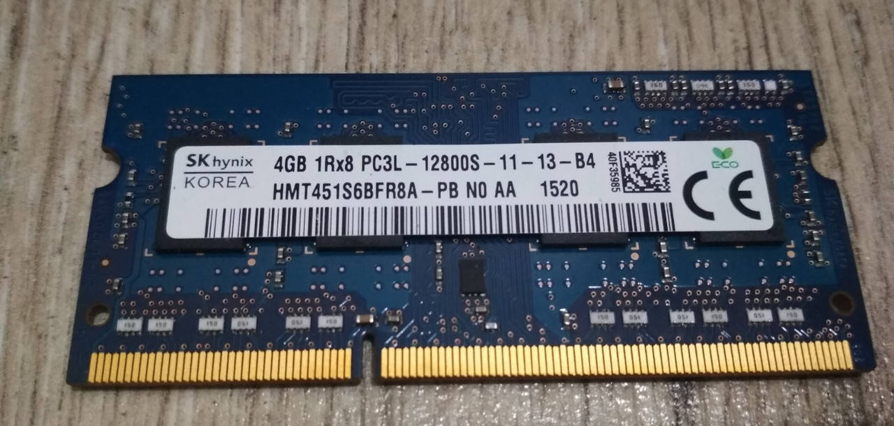 

Для ноутбука 4GB DDR3L 1600MHz Hynix HMT451S6BFR8A PC3L 12800S 1Rx8 RAM Оперативна пам'ять