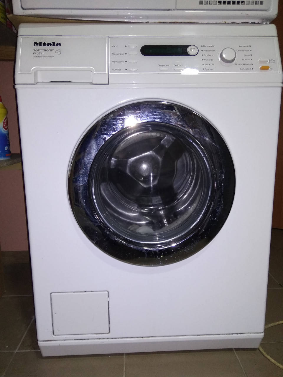 

Стиральная машина Miele W3741 softtronic б\у