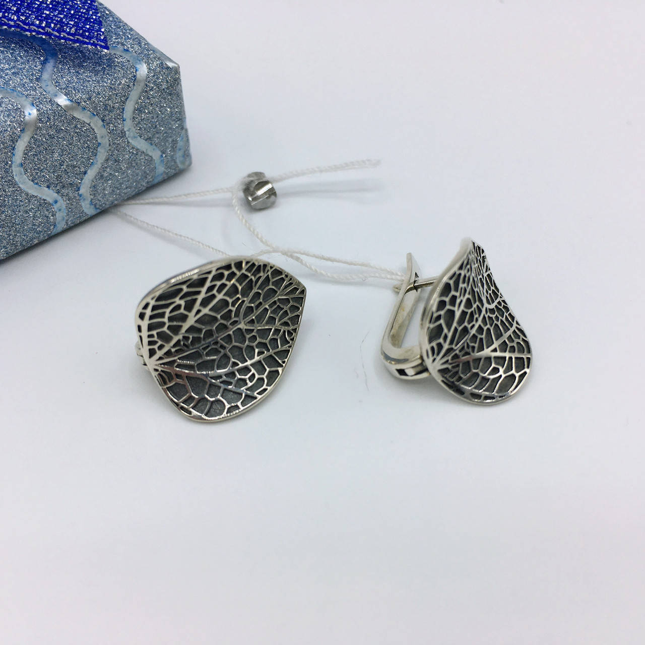 

Серебряные серьги Листик Бескаменка Дизайнерская коллекция