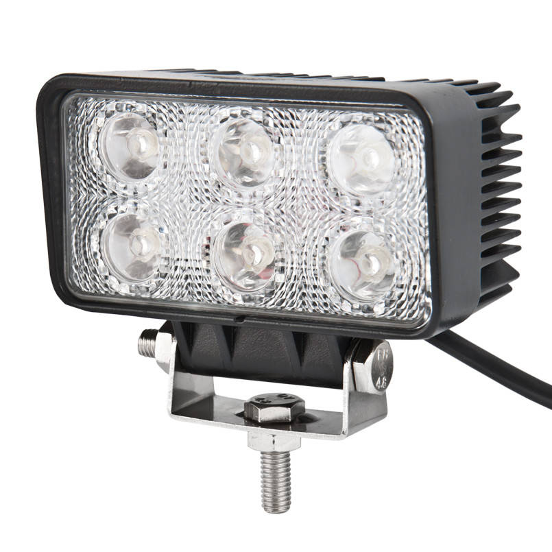 

Светодиодная фара LED BOL0103 Epistar Flood (6 LED*3W) 80x111x56, 1320Lm Белавто Off-Road